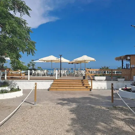 Montecarlo Guest house *